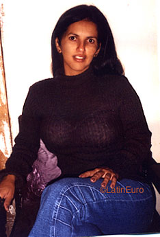 Date this lovely Brazil girl Marisa from GOIANIA B8544
