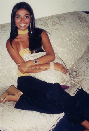 Date this passionate Brazil girl Lili from MARESIAS B3395
