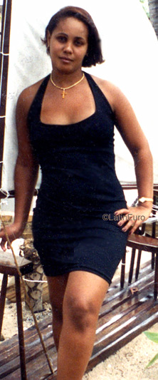 Date this attractive Brazil girl Christiane from  B8608