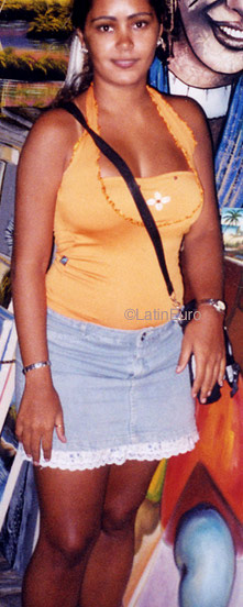 Date this hard body Brazil girl Sandra from RECIFE B8671