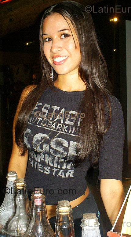 Date this attractive Brazil girl Daniele from Belem B968