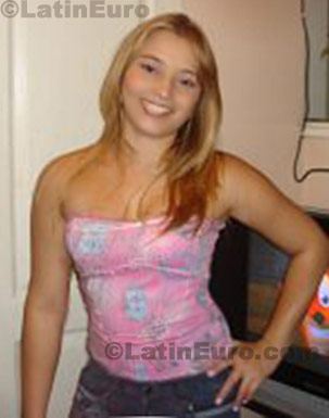 Date this passionate Colombia girl Sandra from Medellin C8319