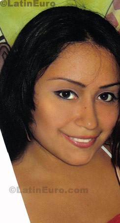 Date this gorgeous Colombia girl Luz from  C8345