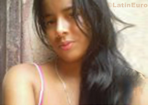 Date this beautiful Colombia girl Andrea from Valledupar C8579