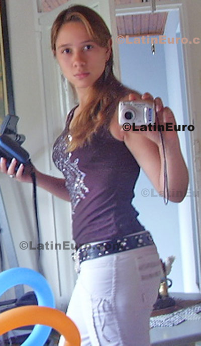 Date this hot Colombia girl Johana from  C8625