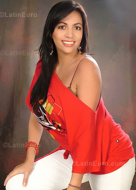 Date this funny Colombia girl Milena from Medellin C8833