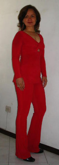 Date this happy Colombia girl Adriana- from Bogota C8990