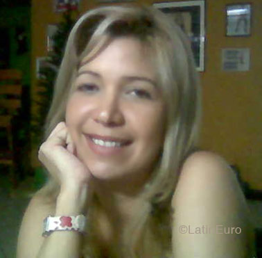 Date this stunning Colombia girl Beatriz from Barranquilla C9354