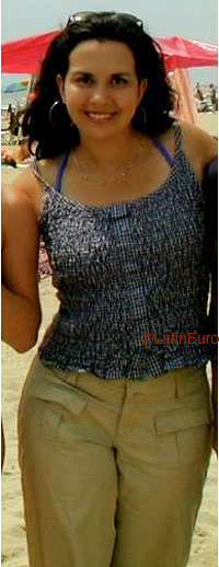 Date this passionate Colombia girl Nancy from Bogota C9435