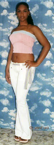 Date this voluptuous Colombia girl Glendy from Cali C9451