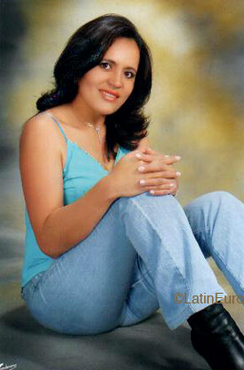 Date this passionate Colombia girl Dorian from Bogota C9456