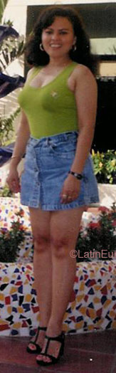 Date this foxy Colombia girl Gladys from Cartagena C9462