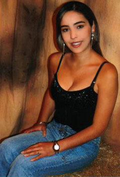 Date this beautiful Colombia girl Mayra from Bogota C9540
