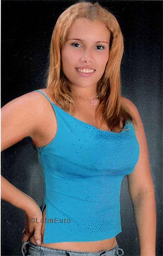 Date this lovely Colombia girl Elizabeth from Cali C9541