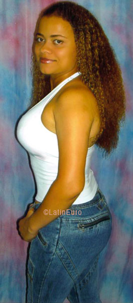 Date this georgeous Colombia girl Susana from Cali C9554