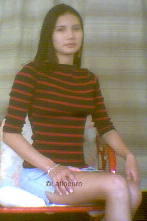 Date this attractive Colombia girl Paola from  C9677