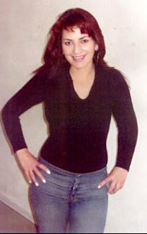 Date this gorgeous Colombia girl Patricia from  C9759