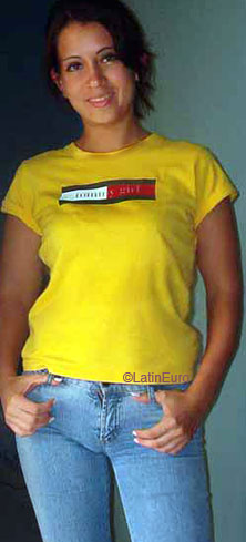 Date this athletic Colombia girl Francia from  C9856
