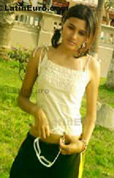 Date this fun Peru girl Claudia from Lima N-1016