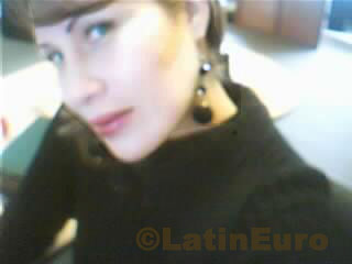 Date this young Peru girl Betty from Lima N-1134