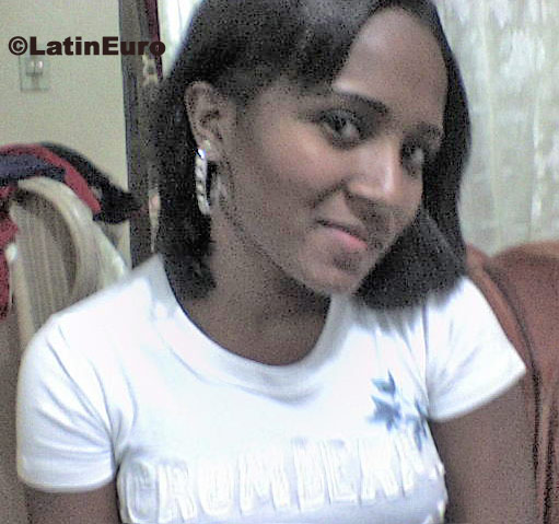 Date this delightful Dominican Republic girl Yanna from Puerto Plata N-1316