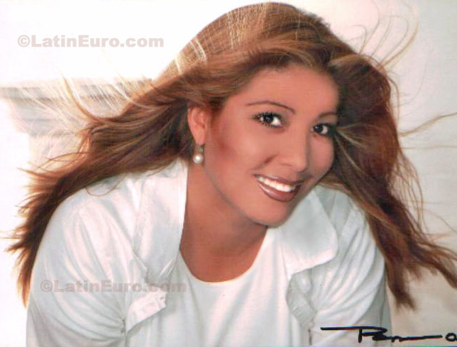 Date this funny Mexico girl Neftali- from Tijuana N-1320