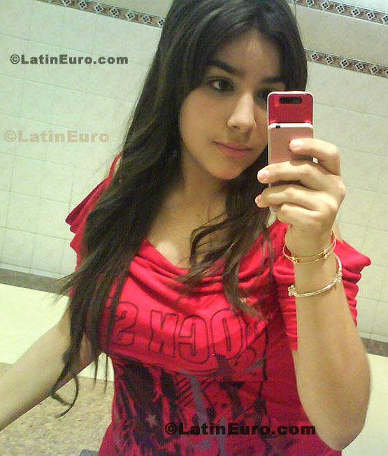 Date this cute Mexico girl Veronica from Culiacan N-1392