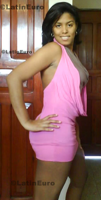 Date this exotic Dominican Republic girl Marilenny from La Vega N-1396