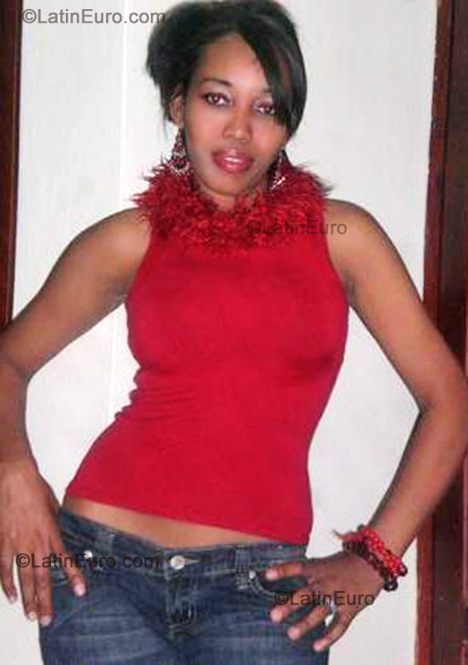 Date this attractive Dominican Republic girl Jacqueline from Santiago N-1550