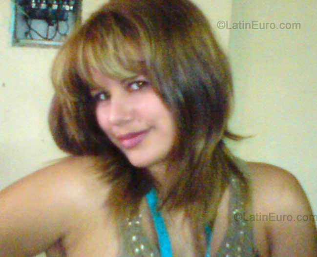 Date this funny Honduras girl Karen from San Pedro Sula N-1607