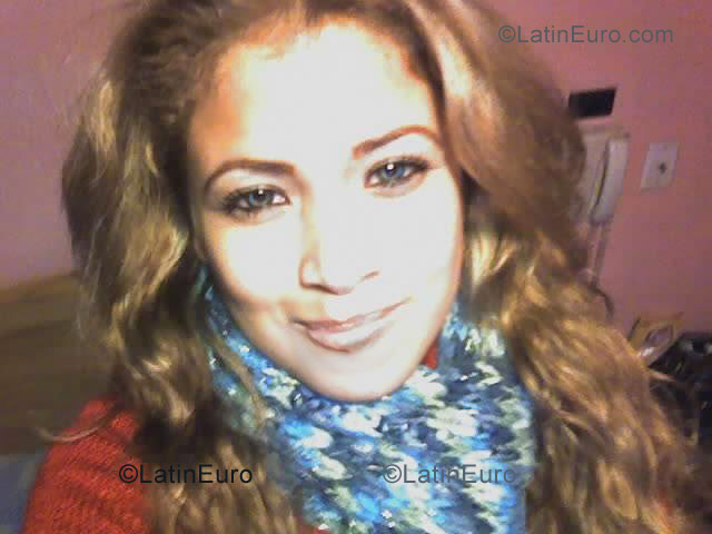 Date this hot Any Country girl Jennyfer from  N-283
