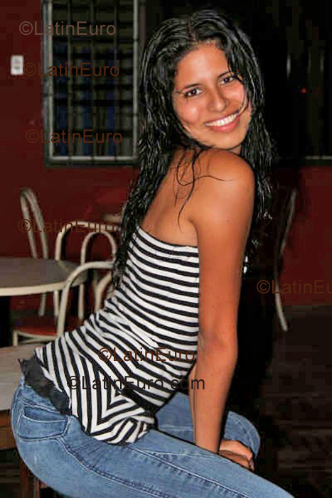 Date this funny Peru girl Leyla from Lima N-285