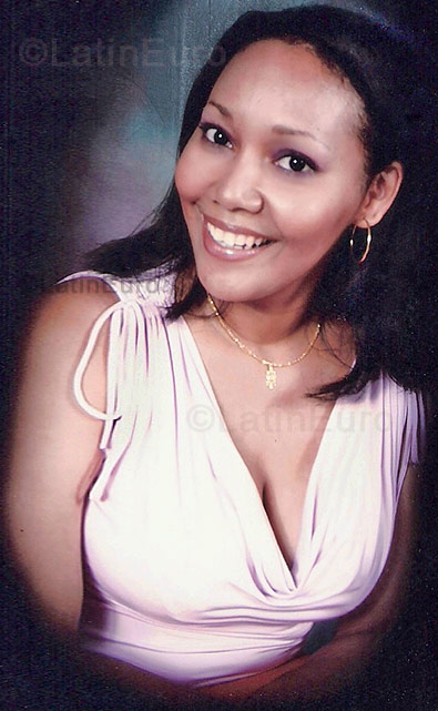 Date this funny Honduras girl Maria from San Pedro Sula N-395