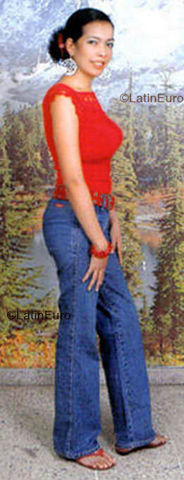 Date this fun Dominican Republic girl Alejandrina from Santo Domingo N-55
