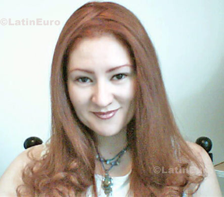 Date this tall Any Country girl Karla from Guadalajara N-655