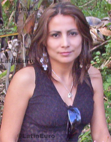 Date this sensual Peru girl Adrianna from Chimbote N-677