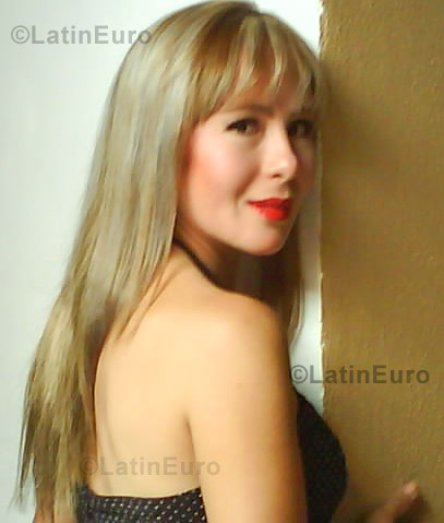 Date this beautiful Mexico girl Alejandra from San Francisco del Rincon N-688