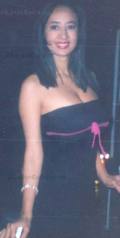 Date this fun Honduras girl Carmen from Comayaguela N-758
