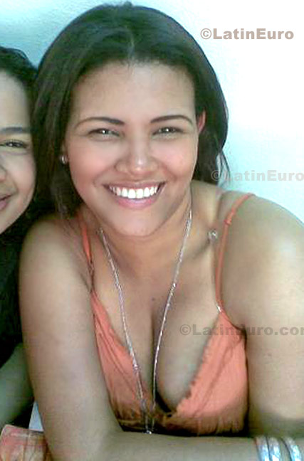 Date this tall Dominican Republic girl Sarli from Hato Mayor N-782