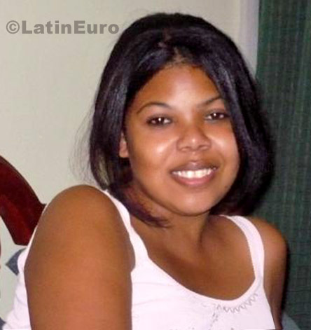 Date this young Dominican Republic girl Sol from Santo Domingo N-871