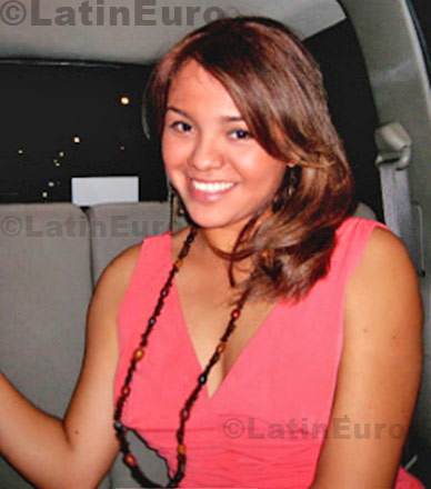 Date this funny Mexico girl Monserrat from Cordoba N-972