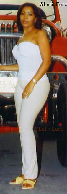 Date this charming Dominican Republic girl Andrea from  N1030
