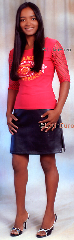 Date this cute Dominican Republic girl Anyeris from Montecristi N1052