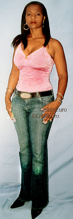 Date this sensual Dominican Republic girl Agustina from San Cristobal N1204