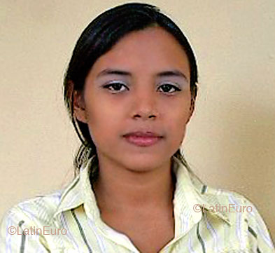 Date this georgeous Any Country girl Kimberlin from  N1234