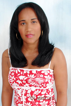 Date this sensual Dominican Republic girl Maritza from  N1277