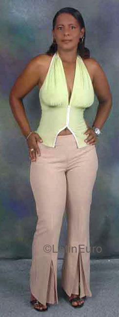 Date this foxy Dominican Republic girl Ledy from San Cristobal N1453