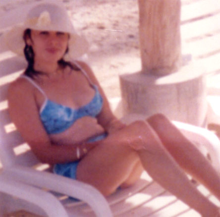 Date this passionate Honduras girl Rosa from La Ceiba N1516