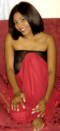 Date this voluptuous Dominican Republic girl Paulina from  N1561