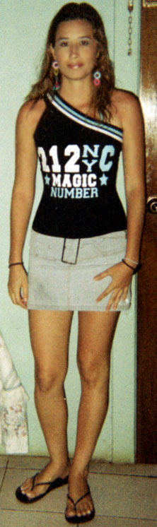Date this happy Honduras girl Gesselle from  N1575